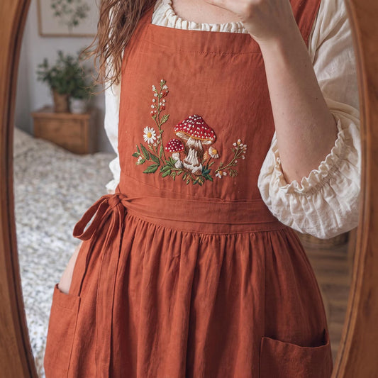Personalized Linen Apron Dress, Hand Embroidery Strawberry Dress, Custom Name Cottagecore Apron, Floral Linen Dress, Rustic Farmhouse Outfit