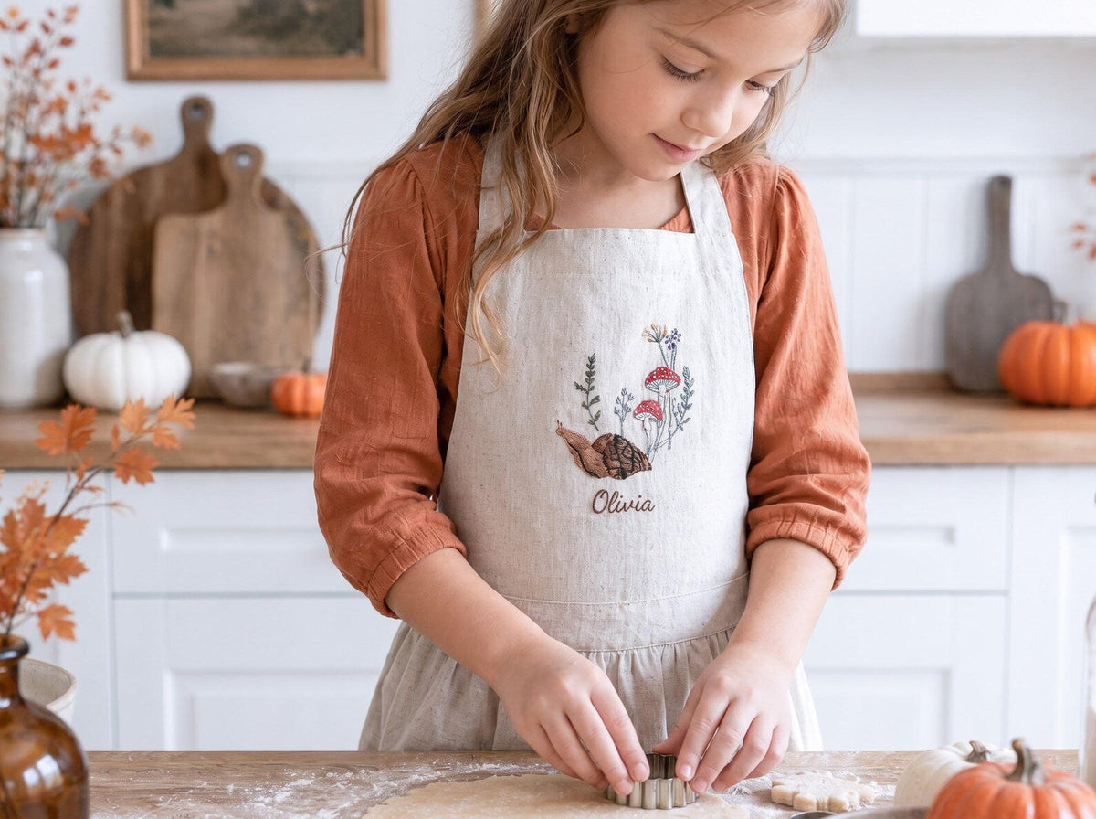 Personalized Sibling Aprons, Matching Kids Linen Apron Set, Hand Embroidered Squirrel & Mushroom Woodland, Custom Name Sister Gift