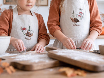 Personalized Sibling Aprons, Matching Kids Linen Apron Set, Hand Embroidered Squirrel & Mushroom Woodland, Custom Name Sister Gift