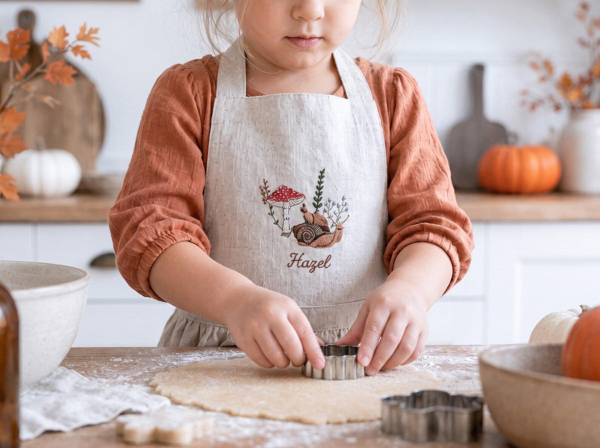 Personalized Sibling Aprons, Matching Kids Linen Apron Set, Hand Embroidered Squirrel & Mushroom Woodland, Custom Name Sister Gift